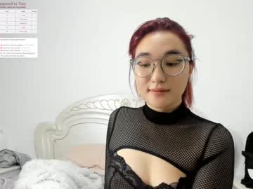 girl Asian Webcams with lifa_chaan