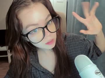girl Asian Webcams with haribo_baby