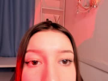 girl Asian Webcams with abigailkeira