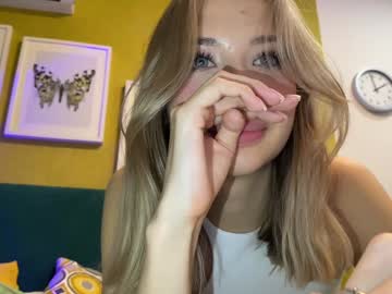 girl Asian Webcams with silk_angell