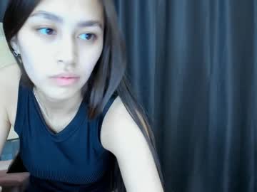 girl Asian Webcams with london_sugar