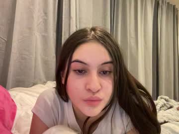 girl Asian Webcams with sophiekaine