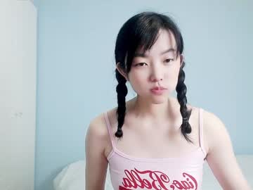 girl Asian Webcams with lu_na6