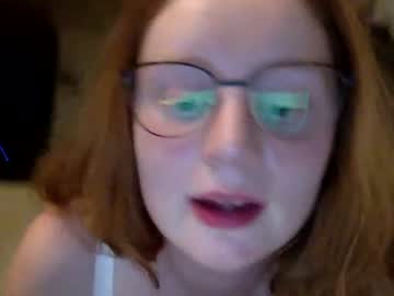 girl Asian Webcams with redheadedsweetheart