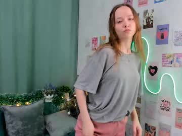 girl Asian Webcams with blondyhayes