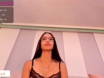 girl Asian Webcams with isabella_torres_