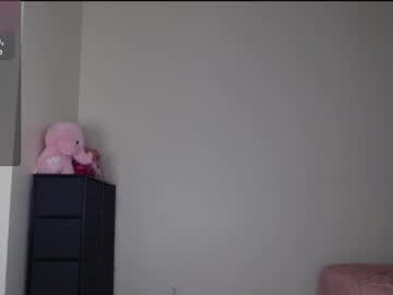 girl Asian Webcams with bellamonroee