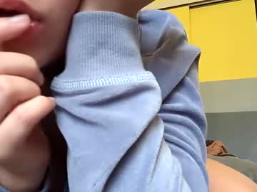 girl Asian Webcams with vivianwestwood