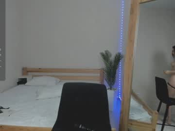 girl Asian Webcams with lovely_dreamy