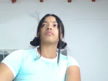 girl Asian Webcams with sarathomson01