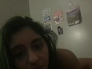 girl Asian Webcams with brittarida