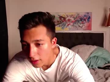 couple Asian Webcams with lana_n_leo