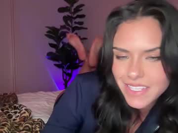 girl Asian Webcams with reikatara
