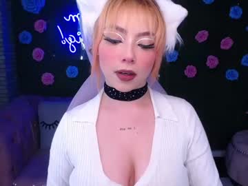 girl Asian Webcams with antonellaa_v