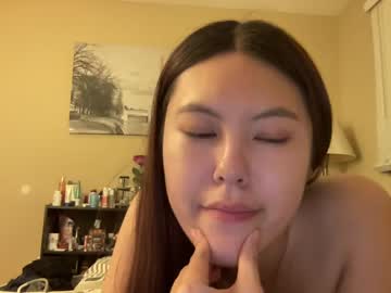 girl Asian Webcams with vivian7890
