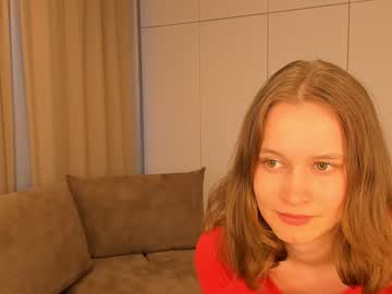 girl Asian Webcams with arlettegardener