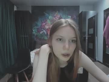 girl Asian Webcams with annichka