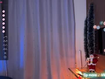 girl Asian Webcams with novarem