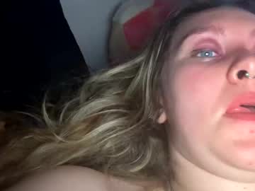 couple Asian Webcams with edmcouplee