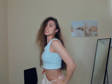 girl Asian Webcams with sweetfilling