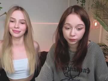 couple Asian Webcams with dontoke_