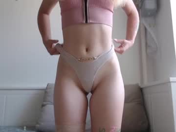 girl Asian Webcams with your_dream6996