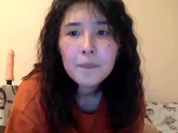 girl Asian Webcams with littlemermaid245