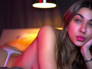 girl Asian Webcams with tait_less