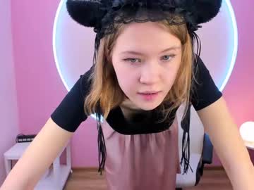 girl Asian Webcams with cherry_berry__