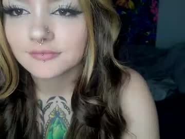 girl Asian Webcams with moonwitch6