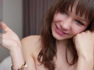 girl Asian Webcams with little_lola18