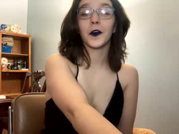 girl Asian Webcams with slender_the_potato