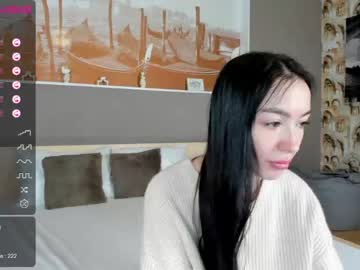 girl Asian Webcams with mary_sm1th