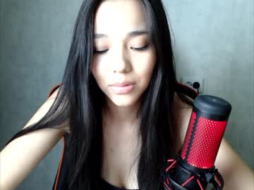 girl Asian Webcams with twixy_girl