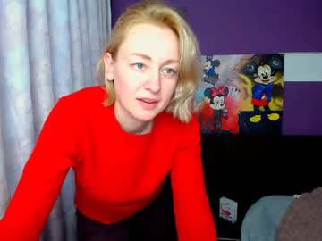 girl Asian Webcams with blondy_mom
